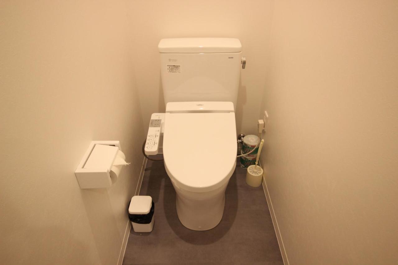 Namba West Saika Apartment Osaka Exterior photo